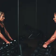 Co to trening anaerobowy? Zbuduj siłę i spalaj tłuszcz efektywnie!
