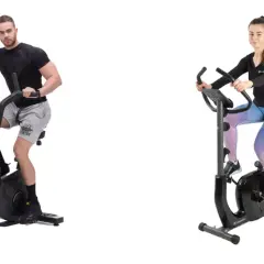 Mężczyzna i kobieta ćwiczą na rowerach stacjonarnych.