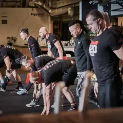 CrossFit Kraków: Gdzie trenować? Ceny, boxy, porady eksperta
