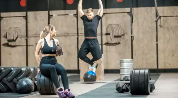 CrossFit: Dla kogo? Obalamy mity i radzimy, jak zacząć bezpiecznie!