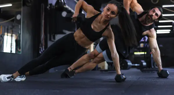 CrossFit: Co to jest, jak zacząć i czy jest dla Ciebie?