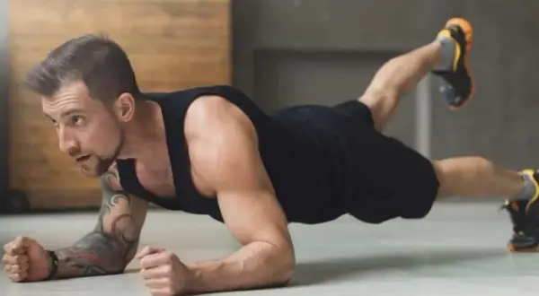 Trening core co to? Zbuduj stabilny kręgosłup i pozbądź się bólu!